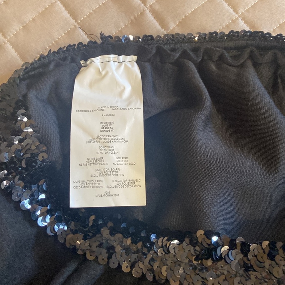 Women’s Poodle Skirt - Picture 12 of 14